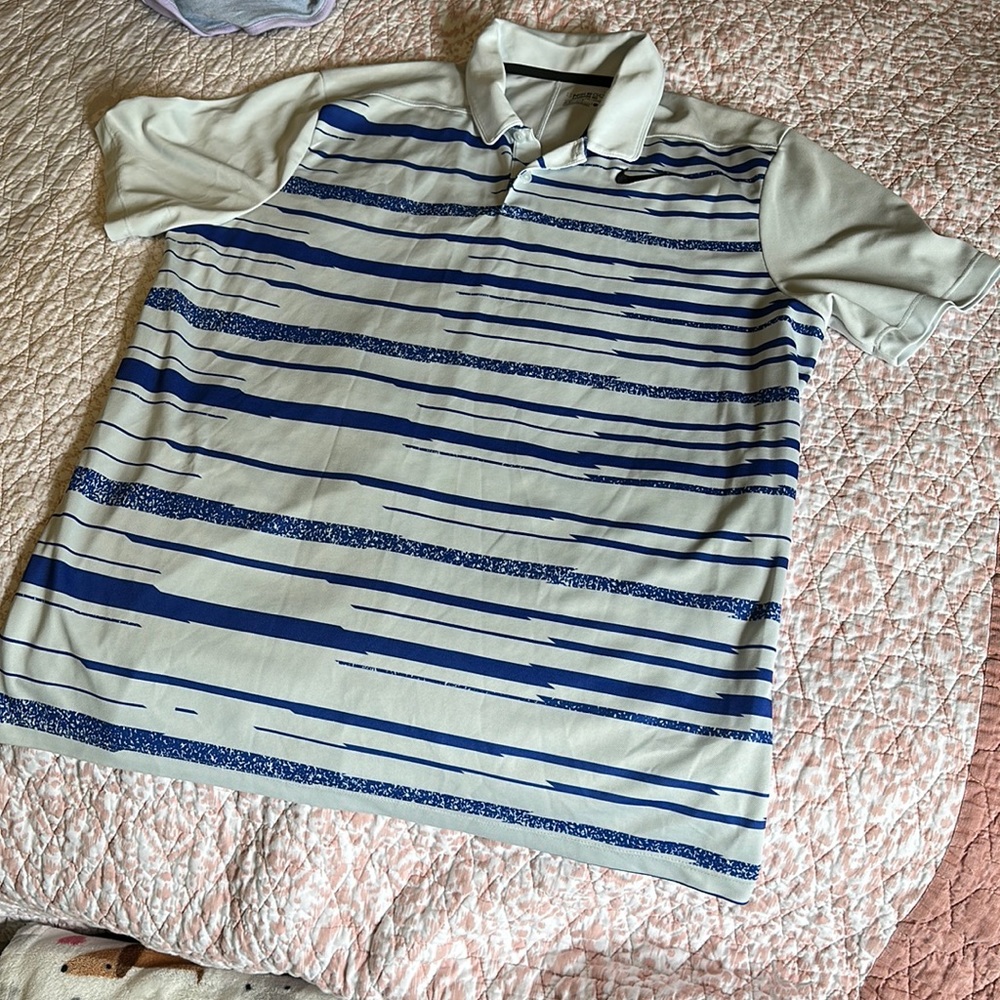 Men’s Nike polo